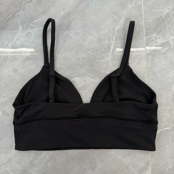 Women’s SKIMS Fits Everybody Triangle Longline Bralette Size Medium - Picture 6 of 16